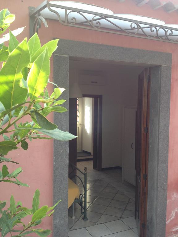 Villa Del Nespolo Fiumefreddo di Sicilia Exterior photo